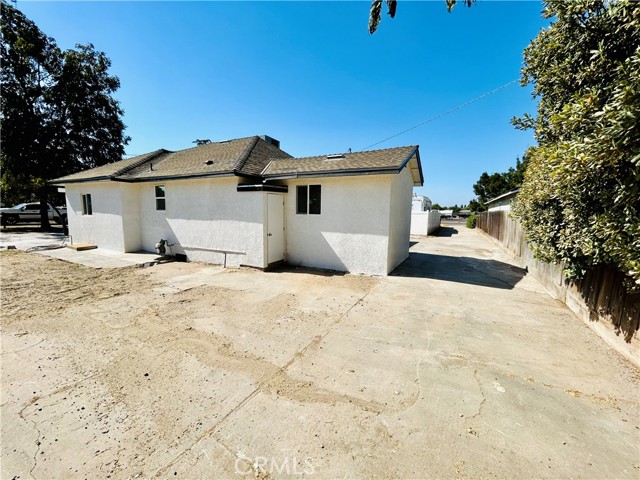 Detail Gallery Image 14 of 17 For 230 N 12th St, Chowchilla,  CA 93610 - 3 Beds | 2 Baths