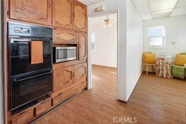 Detail Gallery Image 10 of 28 For 18405 Haas Ave, Torrance,  CA 90504 - 3 Beds | 2 Baths