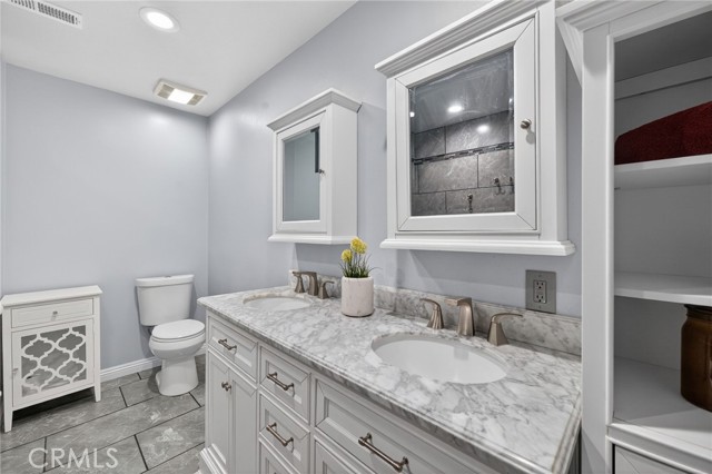 Detail Gallery Image 33 of 57 For 908 W Linden St., Ontario,  CA 91762 - 6 Beds | 3 Baths