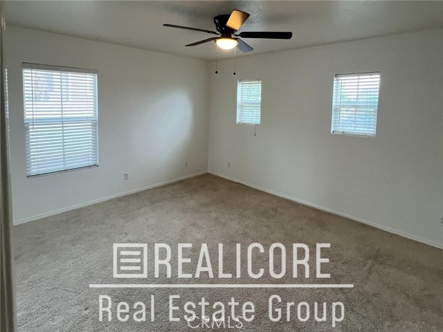 Detail Gallery Image 17 of 37 For 15806 Rock Point Ln, Fontana,  CA 92336 - 4 Beds | 2/1 Baths