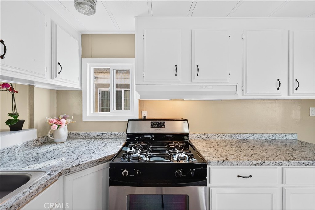 MLS #DW25240713 image #5