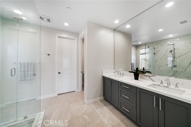 Detail Gallery Image 20 of 45 For 160 Tivoli, Lake Forest,  CA 92630 - 4 Beds | 4/1 Baths