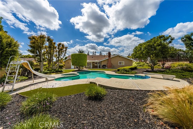 property-img