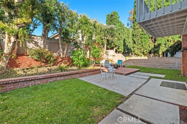 9 Aberdeen st, Irvine CA: https://media.crmls.org/medias/bed613c0-f318-42c2-b8ca-a78167d3be03.jpg