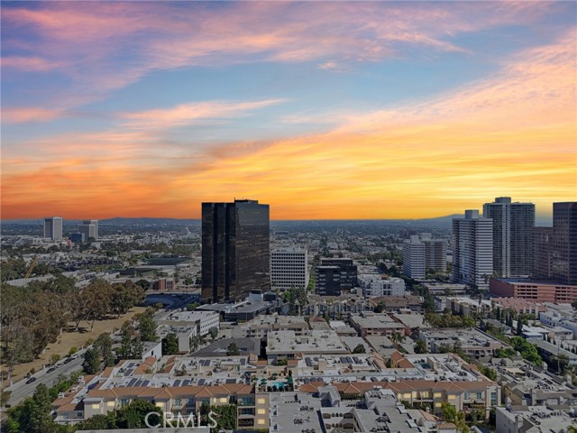 Detail Gallery Image 63 of 64 For 11500 San Vicente Bld #214,  Los Angeles,  CA 90049 - 2 Beds | 3 Baths