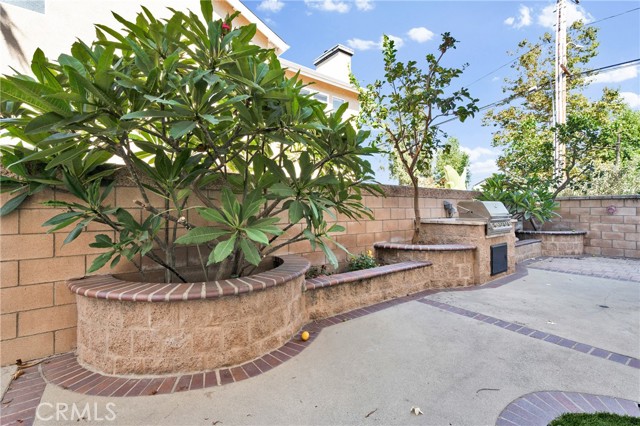 Detail Gallery Image 37 of 38 For 2541 Santa Ana Ave, Costa Mesa,  CA 92627 - 4 Beds | 2/1 Baths