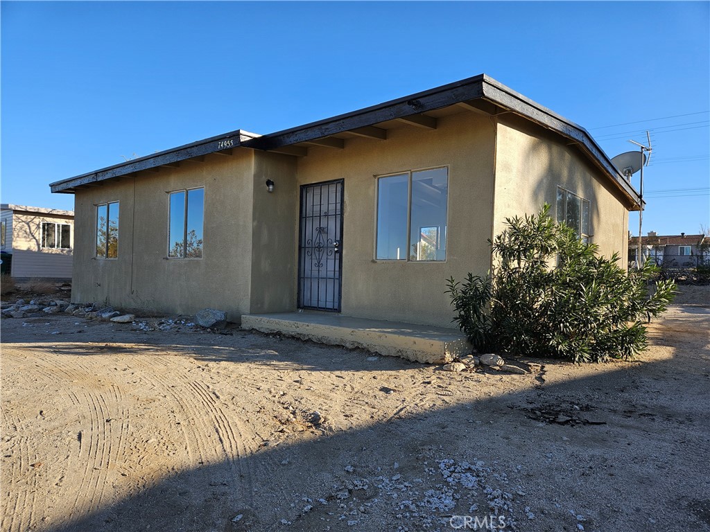 74955 Serrano Drive
