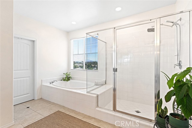 Detail Gallery Image 16 of 27 For 40148 Emily Pl, Murrieta,  CA 92563 - 4 Beds | 3 Baths
