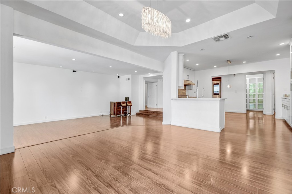 MLS #SR25148891 img 1