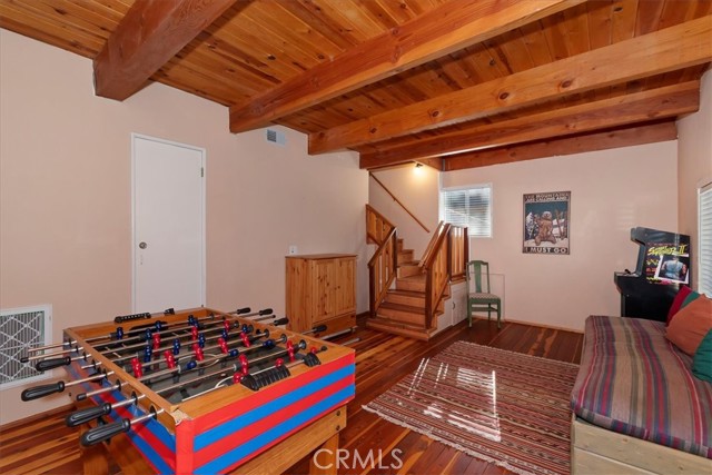 Detail Gallery Image 10 of 21 For 1000 Jasper, Big Bear Lake,  CA 92315 - 2 Beds | 1 Baths