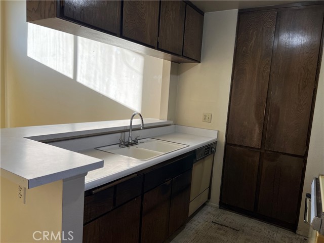 Detail Gallery Image 18 of 36 For 832 Coriander Dr #D,  Torrance,  CA 90502 - 1 Beds | 1 Baths