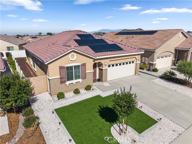 Detail Gallery Image 3 of 35 For 26694 Verdant, Menifee,  CA 92584 - 2 Beds | 2 Baths