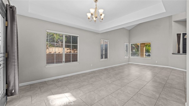 Detail Gallery Image 6 of 40 For 2857 Longhorn St, Ontario,  CA 91761 - 4 Beds | 3 Baths