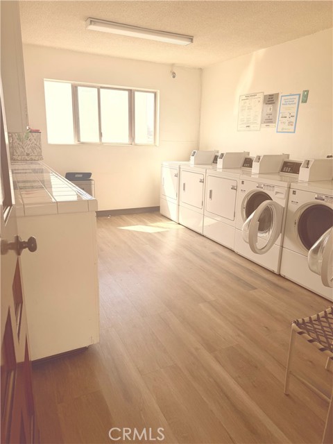 Detail Gallery Image 22 of 24 For 5300 Fairview #19,  Los Angeles,  CA 90056 - 2 Beds | 1 Baths