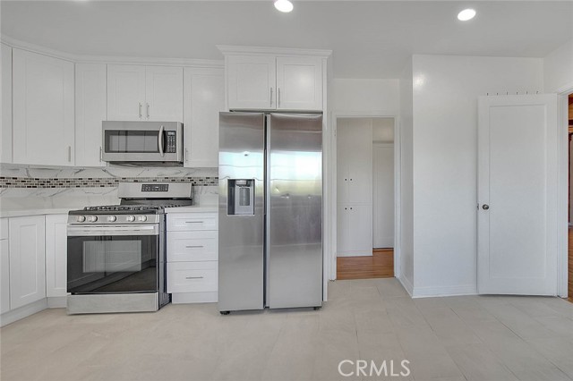 Detail Gallery Image 21 of 60 For 145 S Vista Grande, a,  Anaheim Hills,  CA 92807 - 3 Beds | 2 Baths