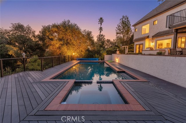 Detail Gallery Image 5 of 41 For 25573 via Paladar, Valencia,  CA 91355 - 6 Beds | 4 Baths