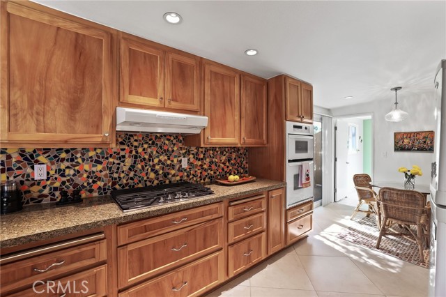 Image 15 of 40 For 377 Galleon Way