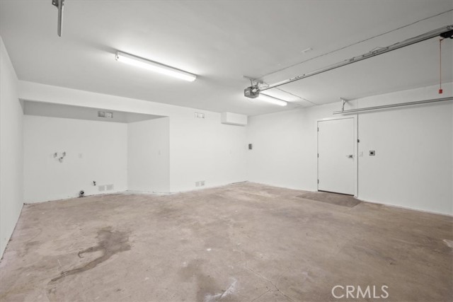 314 Lola Avenue, Pasadena CA: https://media.crmls.org/medias/bedd21e5-181c-4da9-985d-200aed1b274f.jpg