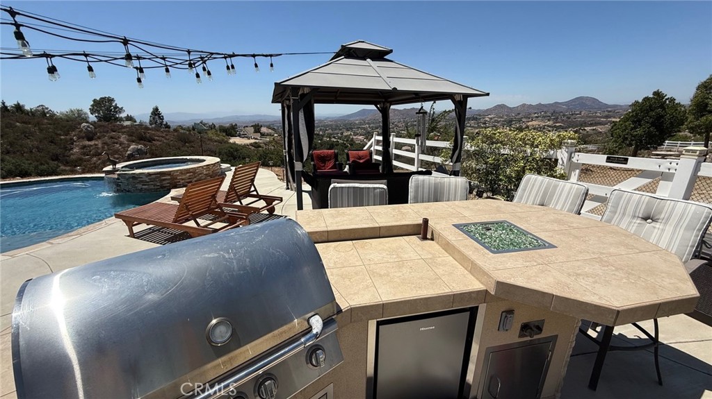 MLS #OC25148104 img 17