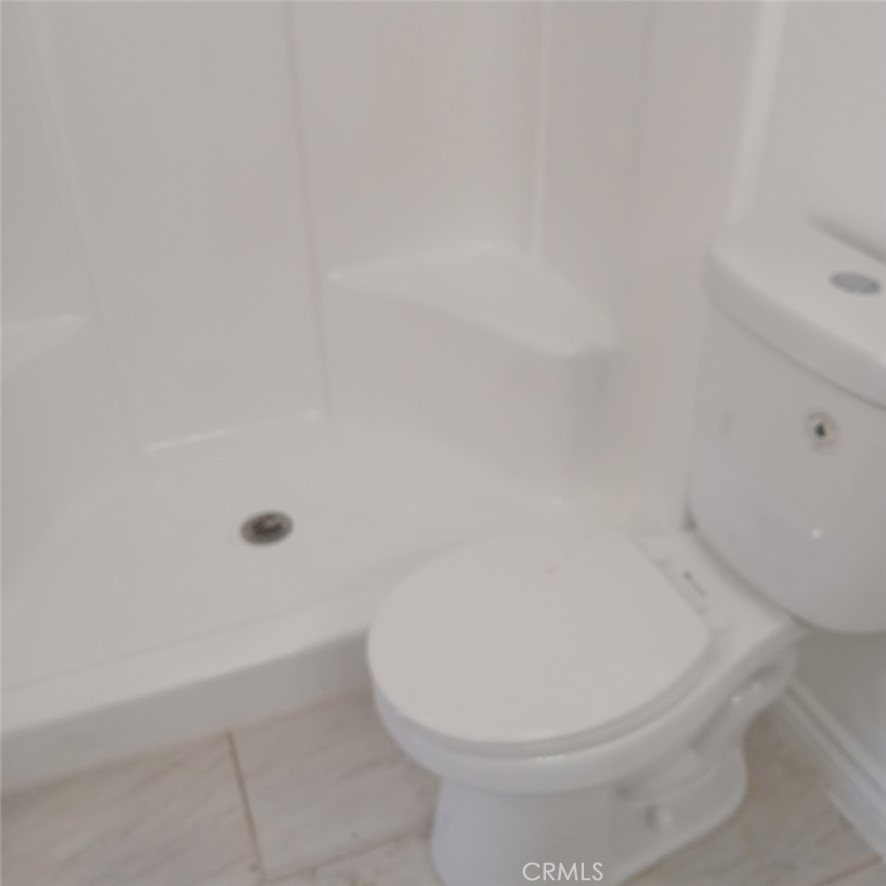 https://media.crmls.org/medias/bede7a4e-5afb-46a0-9720-b37d5dc6689f.jpg?preset=X-Large