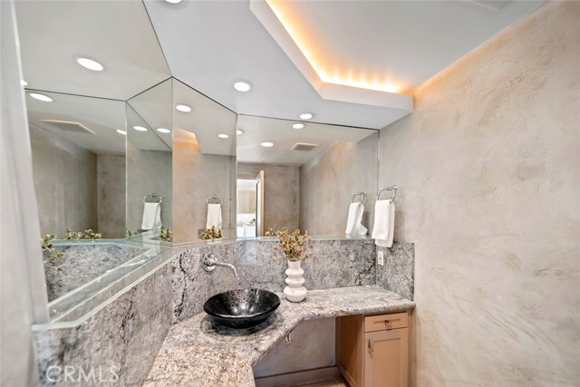 Detail Gallery Image 46 of 74 For 1907 Ocean Way, Laguna Beach,  CA 92651 - 4 Beds | 3/1 Baths