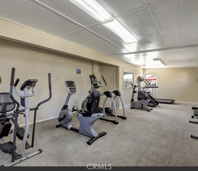 80 Huntington Street, Huntington Beach CA: https://media.crmls.org/medias/bedf3e42-9970-4ad1-b855-0366b0c54923.jpg