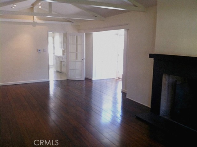 Detail Gallery Image 21 of 30 For 2123 Crescent, Montrose,  CA 91020 - 3 Beds | 2 Baths