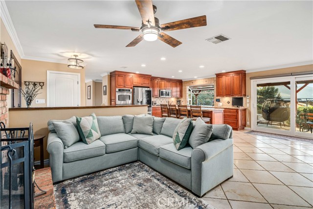 Detail Gallery Image 7 of 69 For 2862 Calmgarden Rd, Acton,  CA 93510 - 4 Beds | 3 Baths