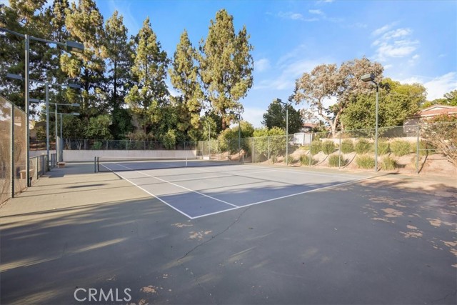 Detail Gallery Image 43 of 70 For 15717 Rosehaven Ln, Canyon Country,  CA 91387 - 3 Beds | 2/1 Baths