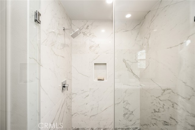 Detail Gallery Image 56 of 60 For 11 Thunder Trl #6,  Irvine,  CA 92614 - 4 Beds | 2/1 Baths