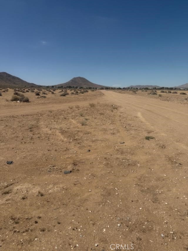 Detail Gallery Image 2 of 4 For 0 Washoan Rd, Apple Valley,  CA 92307 - – Beds | – Baths
