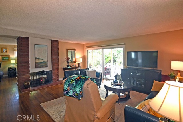 Image 3 for 381 Linares Ave, Long Beach, CA 90803