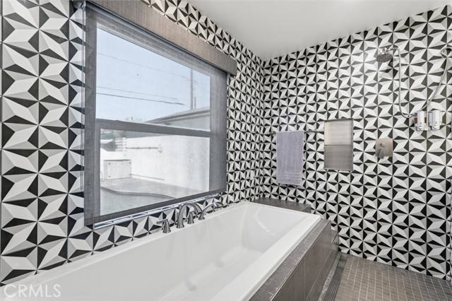 Detail Gallery Image 28 of 34 For 4415 Lime, Long Beach,  CA 90807 - 4 Beds | 3 Baths