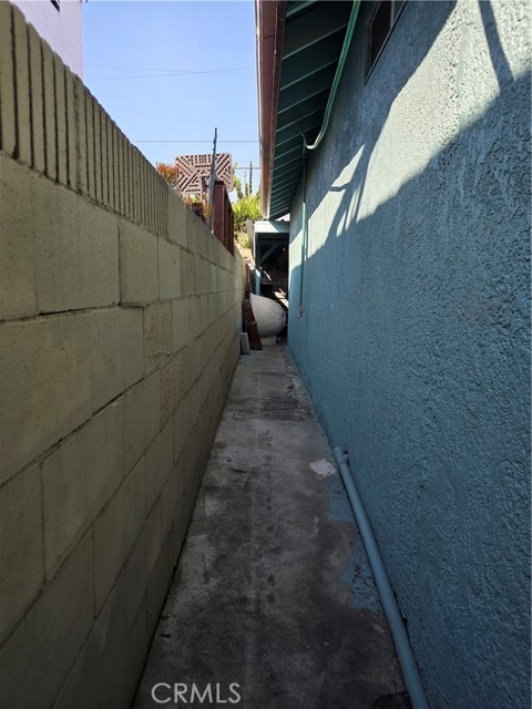 Detail Gallery Image 15 of 22 For 351 E 92nd, Los Angeles,  CA 90003 - 3 Beds | 2 Baths