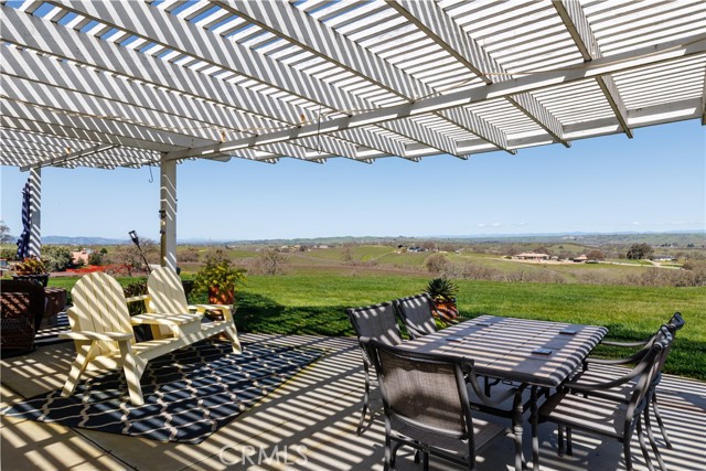 Detail Gallery Image 29 of 65 For 5995 Vista Del Paso, Paso Robles,  CA 93446 - 6 Beds | 5 Baths