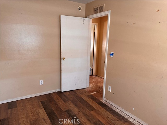 Detail Gallery Image 9 of 14 For 2521 W Sunflower Ave #D4,  Santa Ana,  CA 92704 - 2 Beds | 1 Baths