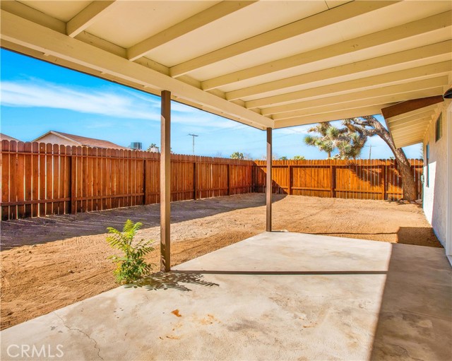 Detail Gallery Image 5 of 40 For 58807 Yucca Trl, Yucca Valley,  CA 92284 - 2 Beds | 2 Baths