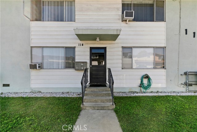 Detail Gallery Image 6 of 64 For 114 Juniper, Brea,  CA 92821 - – Beds | – Baths