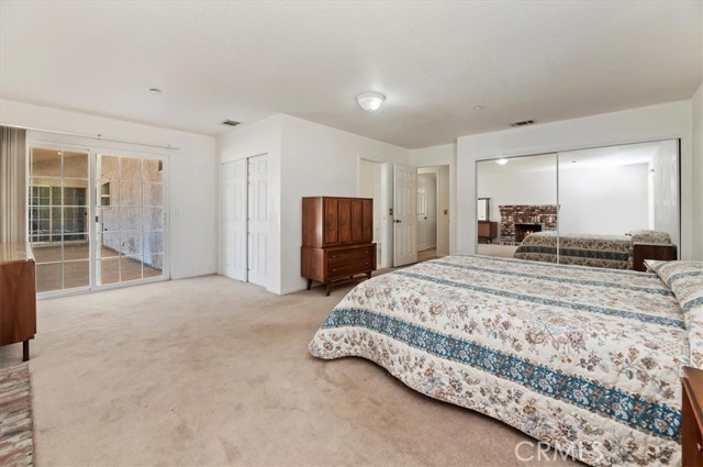 8853 Dufferin Avenue, Riverside CA: https://media.crmls.org/medias/bee44a1c-9847-41b7-9df9-5f22f5162c4f.jpg