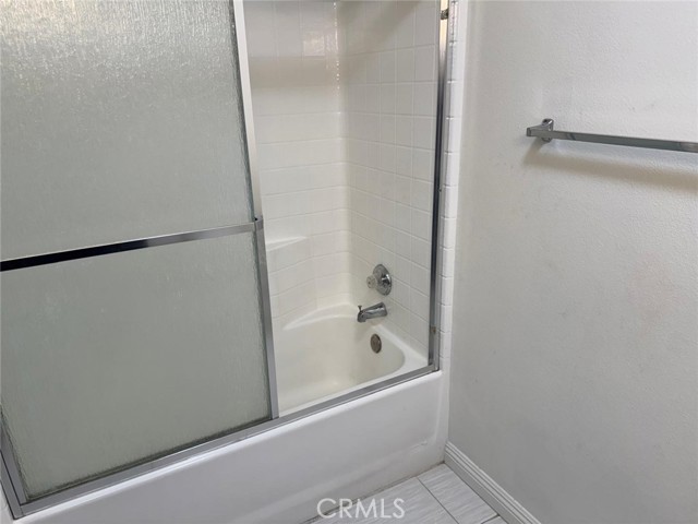 13054 Sycamore Village Dr., Norwalk CA: https://media.crmls.org/medias/bee47a2e-fc99-4b48-b3f8-b7ef61df015e.jpg