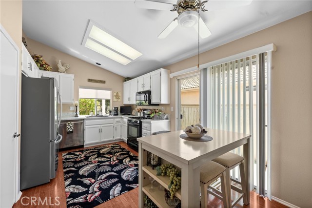 Detail Gallery Image 18 of 65 For 23981 via Astuto, Murrieta,  CA 92562 - 2 Beds | 2 Baths