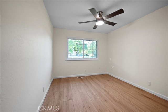 6330 N Wilson Avenue, Fresno CA: https://media.crmls.org/medias/bee50f23-a5ae-4b11-b44f-b3cf0ff0db8e.jpg