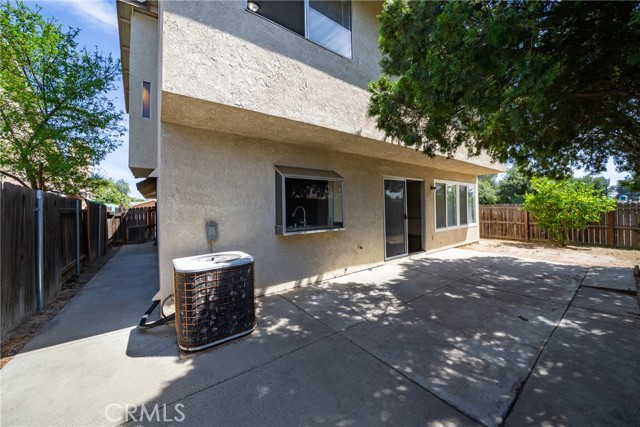 Detail Gallery Image 26 of 29 For 10235 Basalt, Mentone,  CA 92359 - 5 Beds | 3 Baths