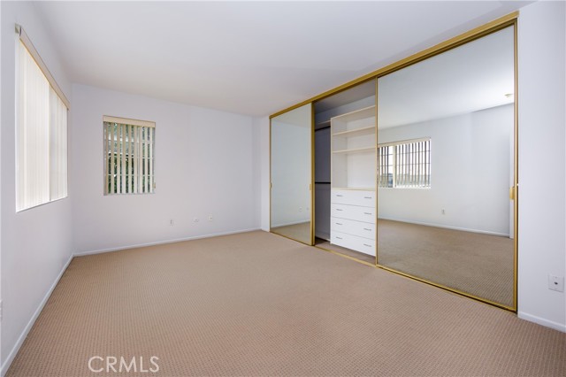 Detail Gallery Image 13 of 26 For 6500 Tampa Ave #1,  Reseda,  CA 91335 - 4 Beds | 2 Baths