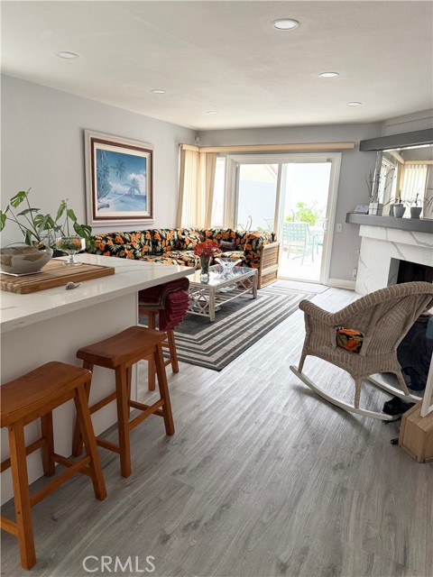 305 21st Street, Huntington Beach CA: https://media.crmls.org/medias/bee68412-6327-43ba-b949-78f568bc83f4.jpg