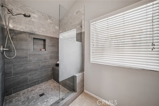 Detail Gallery Image 17 of 46 For 27301 Monforte, Mission Viejo,  CA 92692 - 3 Beds | 2/1 Baths