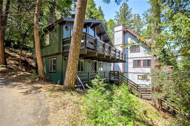 Detail Gallery Image 11 of 46 For 828 Fern Dr, Crestline,  CA 92325 - 2 Beds | 1/1 Baths