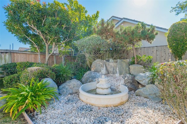 Detail Gallery Image 24 of 41 For 8 Bayview, Irvine,  CA 92614 - 5 Beds | 3 Baths