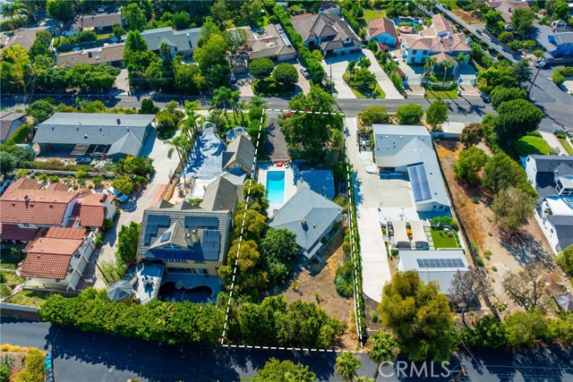 12852 Fairhaven, Santa Ana CA: https://media.crmls.org/medias/bee73782-b0bf-4536-a213-dfdaaa28348e.jpg