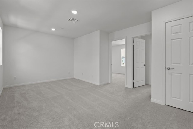 4279 S Hermosa Paseo, Ontario CA: https://media.crmls.org/medias/bee75d92-a386-4281-9e44-d1f6799f2f1d.jpg